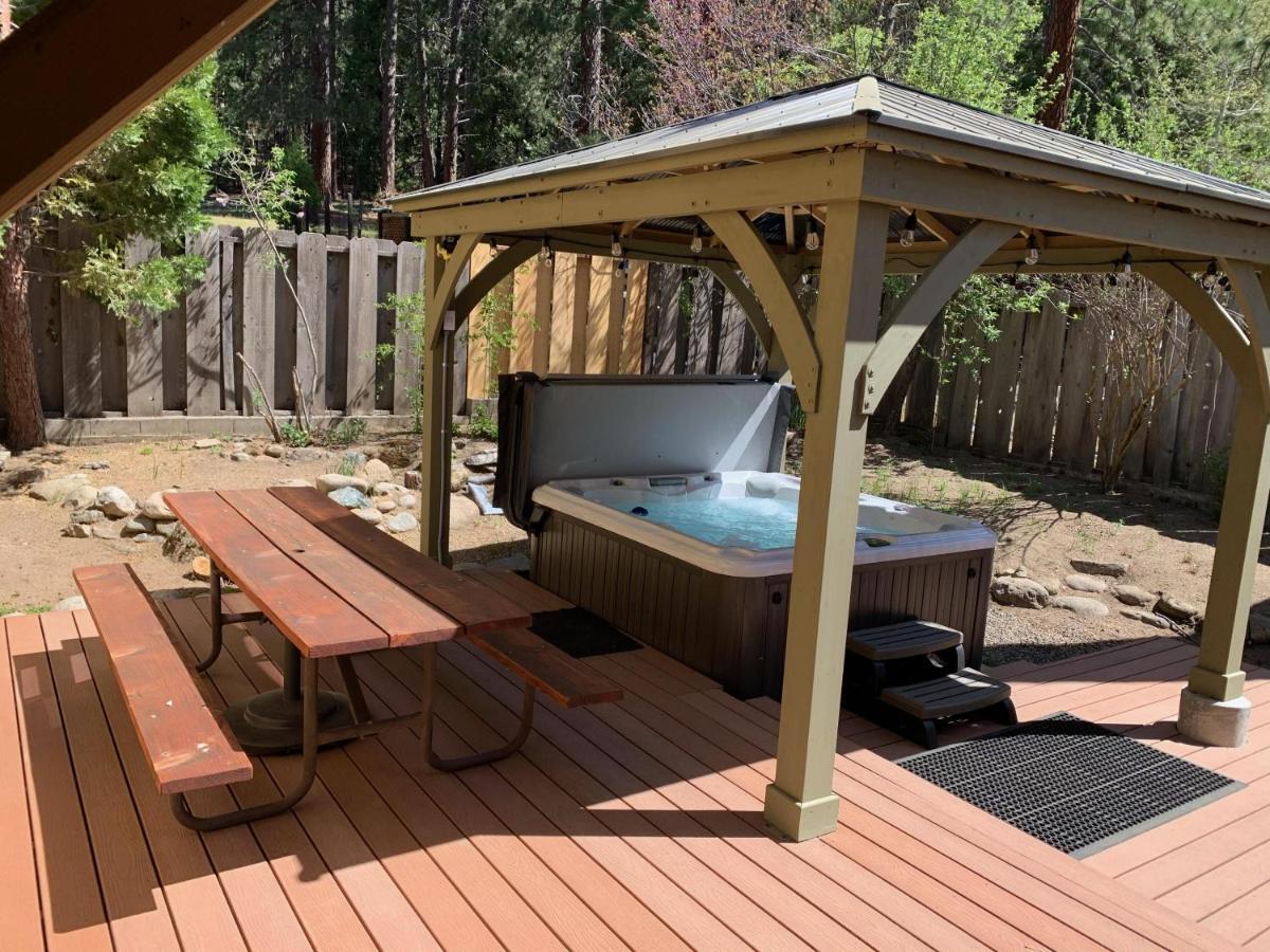 Apple Tree Bear House Villa โยเซมิตีเวสต์ ภายนอก รูปภาพ