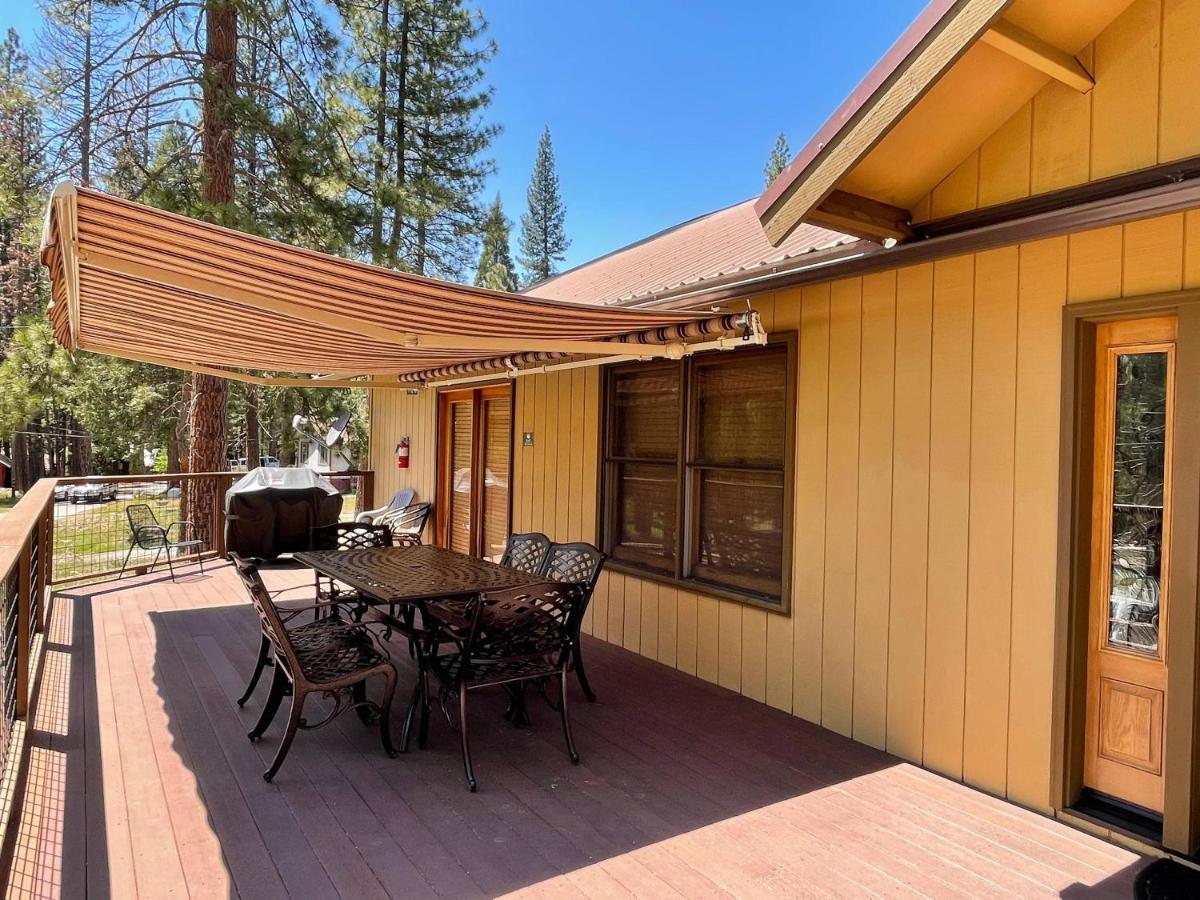 Apple Tree Bear House Villa โยเซมิตีเวสต์ ภายนอก รูปภาพ