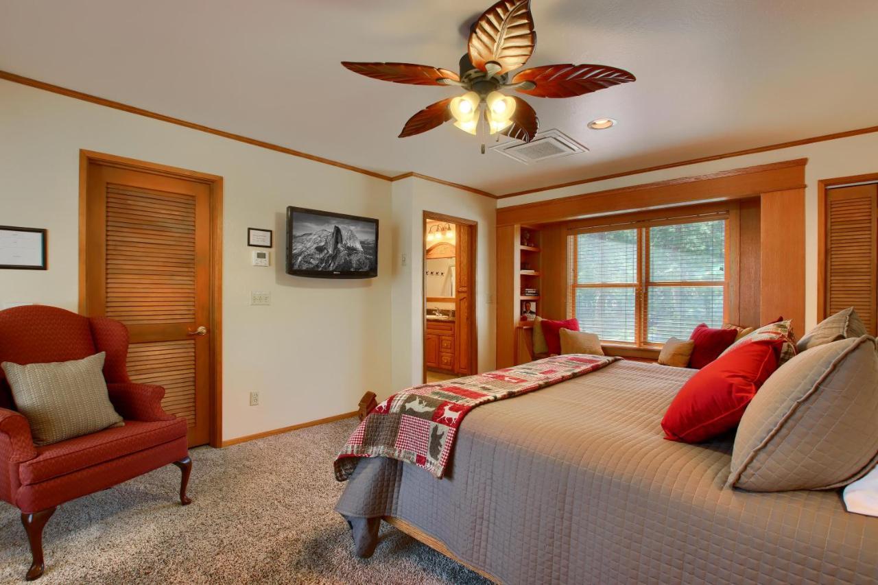 Apple Tree Bear House Villa โยเซมิตีเวสต์ ภายนอก รูปภาพ
